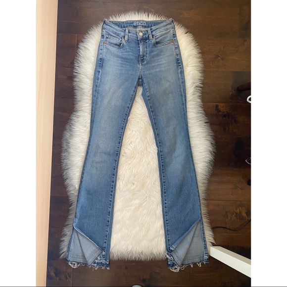 ❌❌SOLD❌❌ ETICA Low Rise Split Hem Flare Jeans - Picture 4 of 6